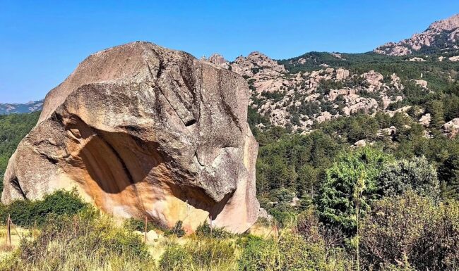 Vista de la mole de El Tolmo - La Pedriza
