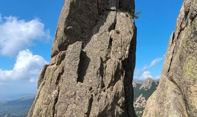 Vista de la Aguja del Sultán desde otra perspectiva - La Pedriza