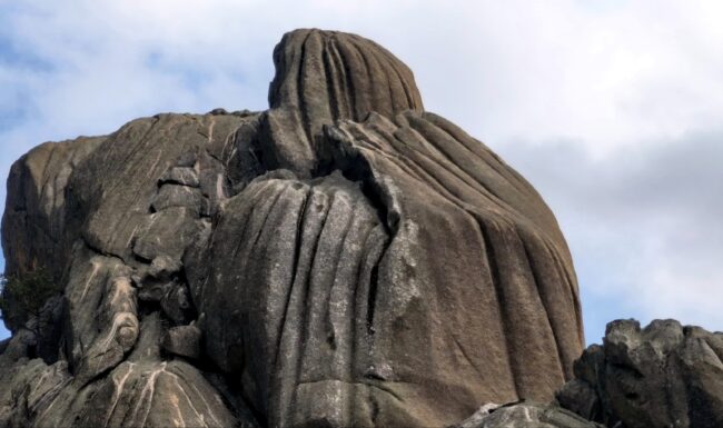 Vista del risco de Peñas Cagás - La Pedriza
